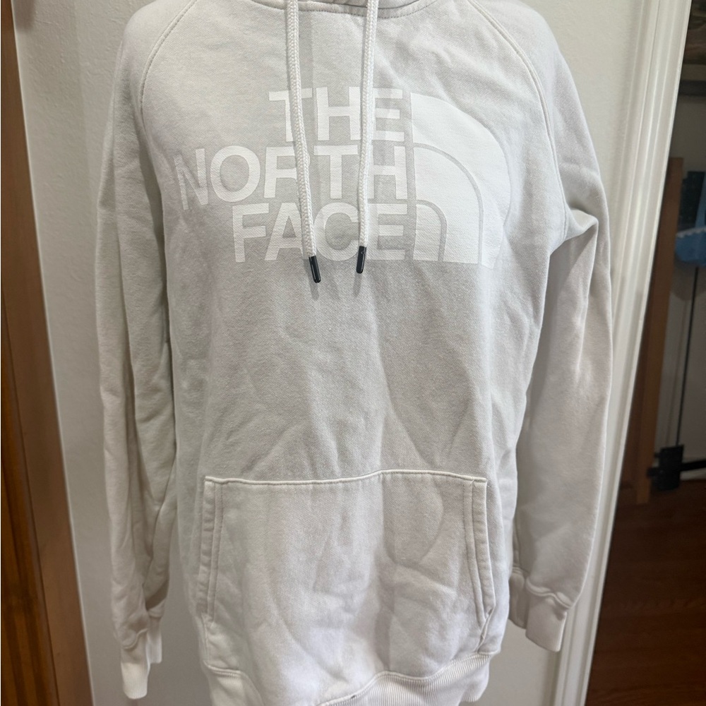 The North Face Men's Light Gray Logo Hoodie